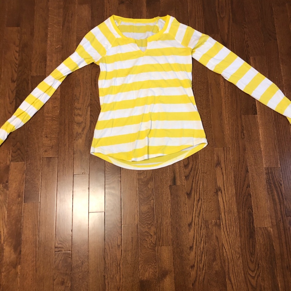 Woman’s Garnet Hill shirt XS